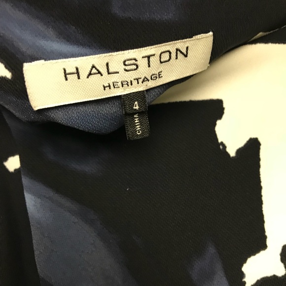 🚨HALSTON PRINTED DRAPE SKIRT🚨 - Picture 6 of 8